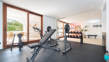 Resa Estates finca Can Floral Ibiza sale koop gym.jpg